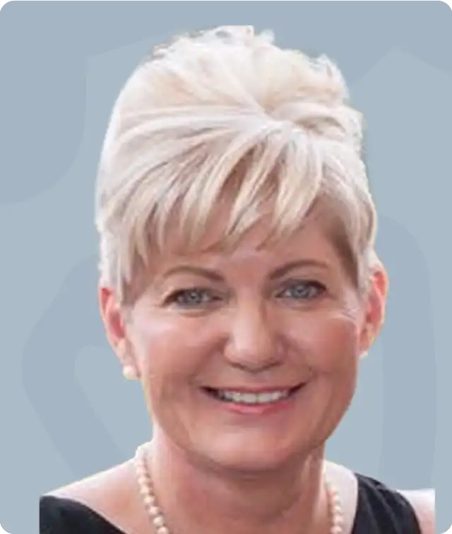 Dr Rosemarie Knight-portrait